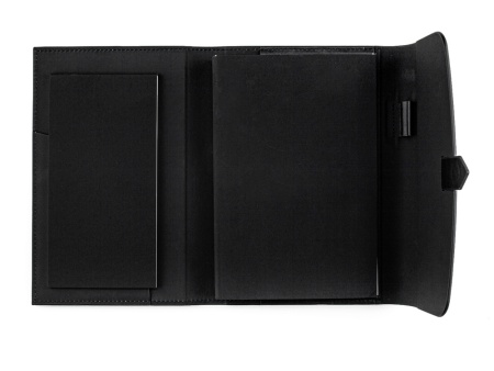 Ежедневник недатированный А5 Senate с магнитным клапаном, черный Ежедневник недатированный А5 Senate с магнитным клапаном, черный