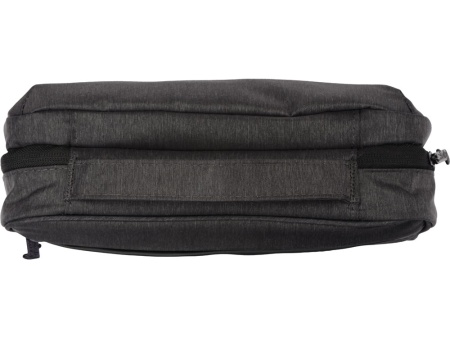 Несессер для путешествия с крючком District Несессер для путешествия с крючком District