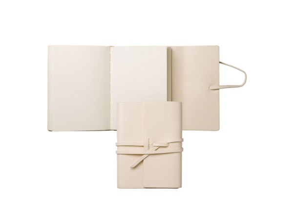 Блокнот формата А6 Pensee Cream. Nina Ricci Блокнот формата А6 Pensee Cream. Nina Ricci