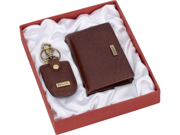 Набор Diplomat: визитница, брелок Набор Diplomat: визитница, брелок