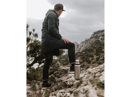 Термос для напитков, вакуумный, бытовой, тм bobber. Объем 1 литр. Артикул Flask-1000 Matte