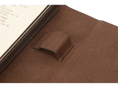 Ежедневник недатированный с магнитным клапаном А5 Waltz Ежедневник недатированный с магнитным клапаном А5 Waltz